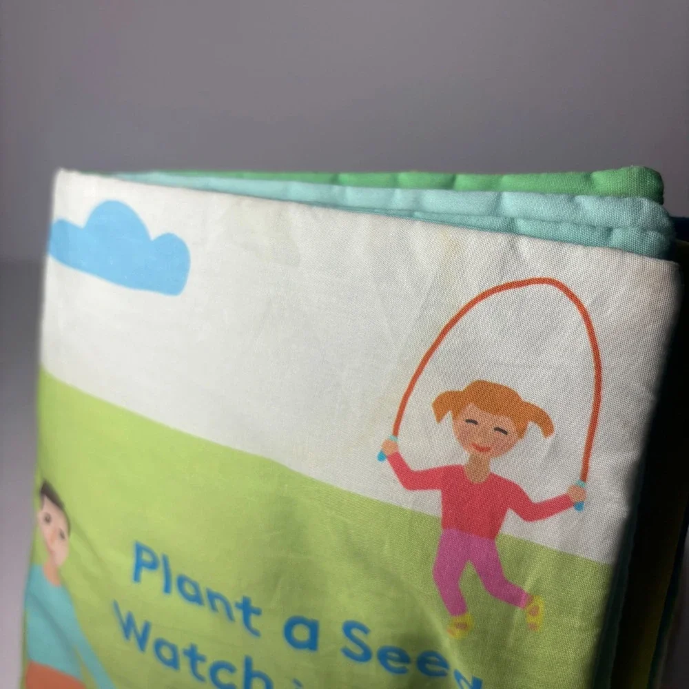 READ Lovevery Soft Cloth Book Green Plant a Seed Watch it Grow Organic Cotton‎